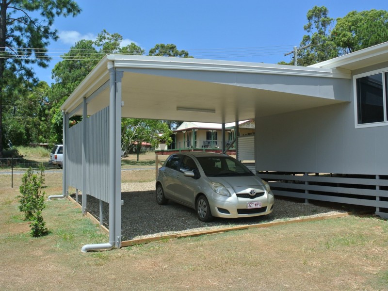 1 Vine Street, Macleay Island QLD 4184