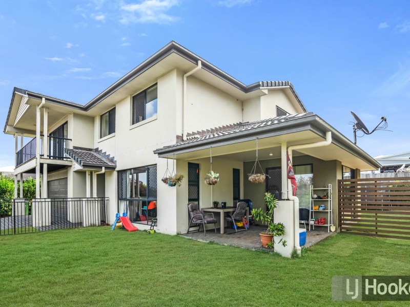 21 Aqua Crescent, Redland Bay QLD 4165