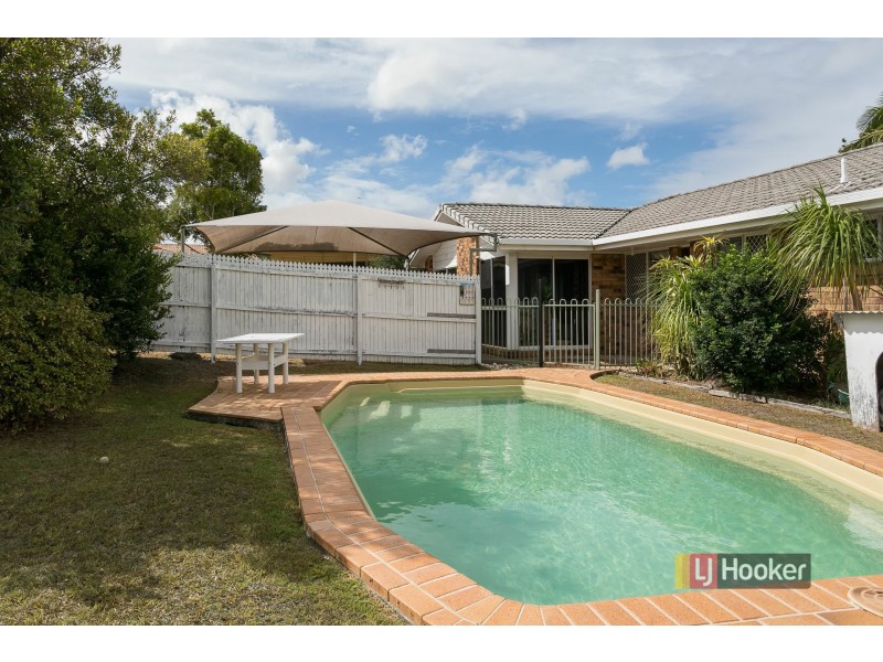 3 Bottlebrush Court, Victoria Point QLD 4165