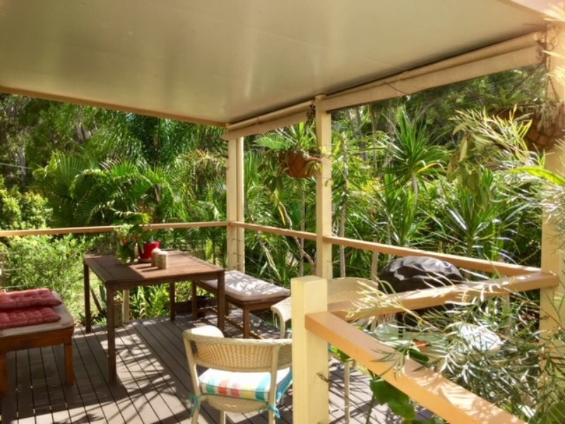 17 Coffea Street, Macleay Island QLD 4184