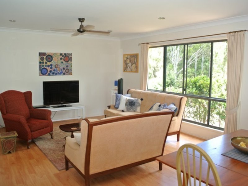 17 Coffea Street, Macleay Island QLD 4184