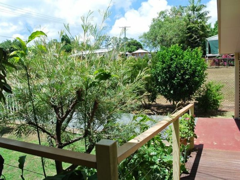 17 Coffea Street, Macleay Island QLD 4184