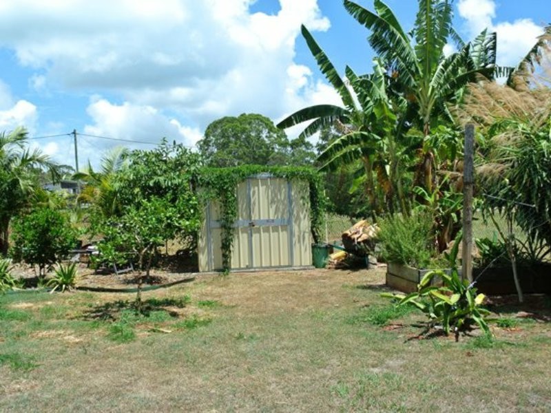 17 Coffea Street, Macleay Island QLD 4184