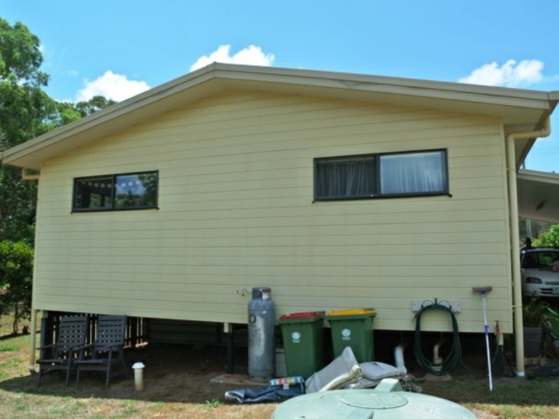 17 Coffea Street, Macleay Island QLD 4184