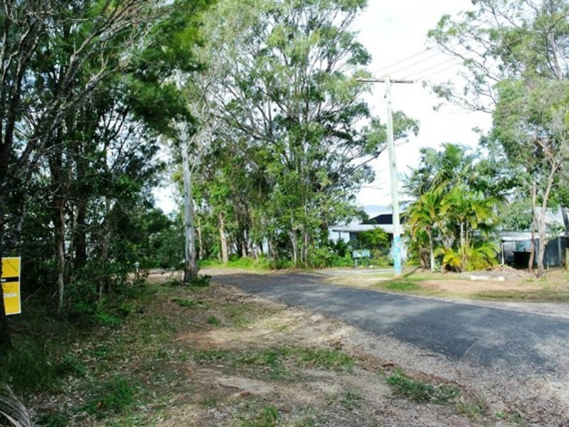 33 Jane Street, Macleay Island QLD 4184