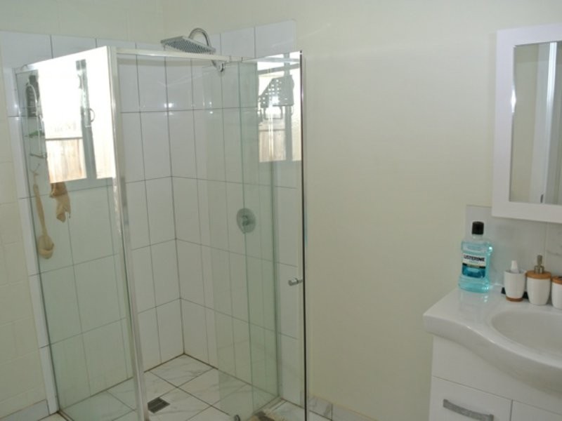 4 Citron Street, Macleay Island QLD 4184