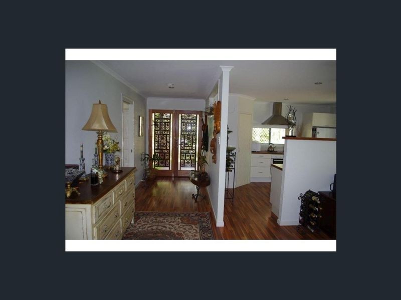 56 Alexander Street, Macleay Island QLD 4184