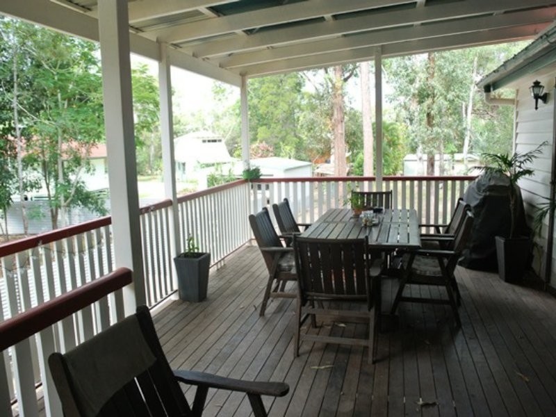 17 Pecan Street, Macleay Island QLD 4184