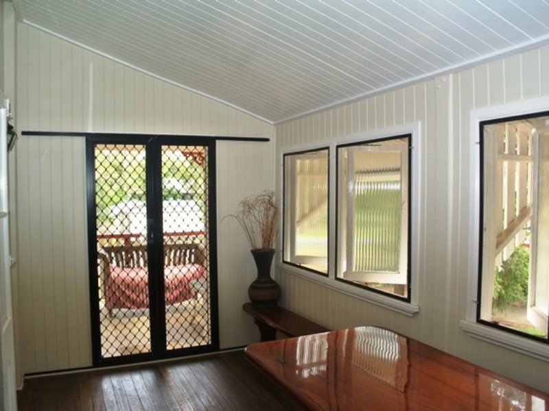 17 Pecan Street, Macleay Island QLD 4184