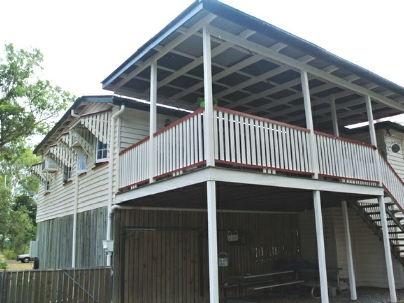 17 Pecan Street, Macleay Island QLD 4184