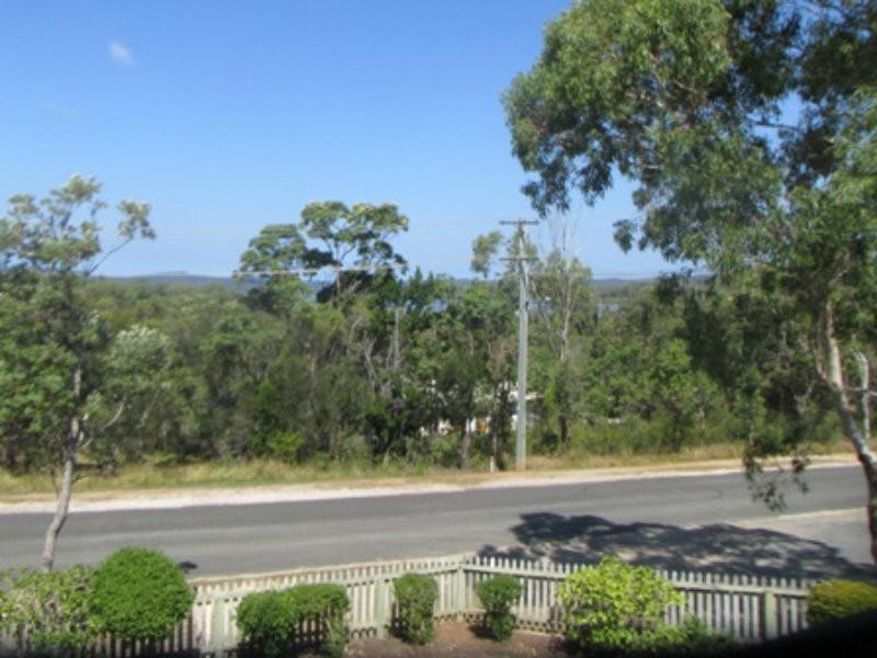 1 Percival Street, Macleay Island QLD 4184