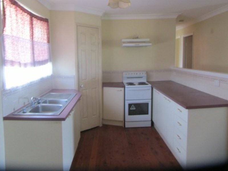 1 Percival Street, Macleay Island QLD 4184