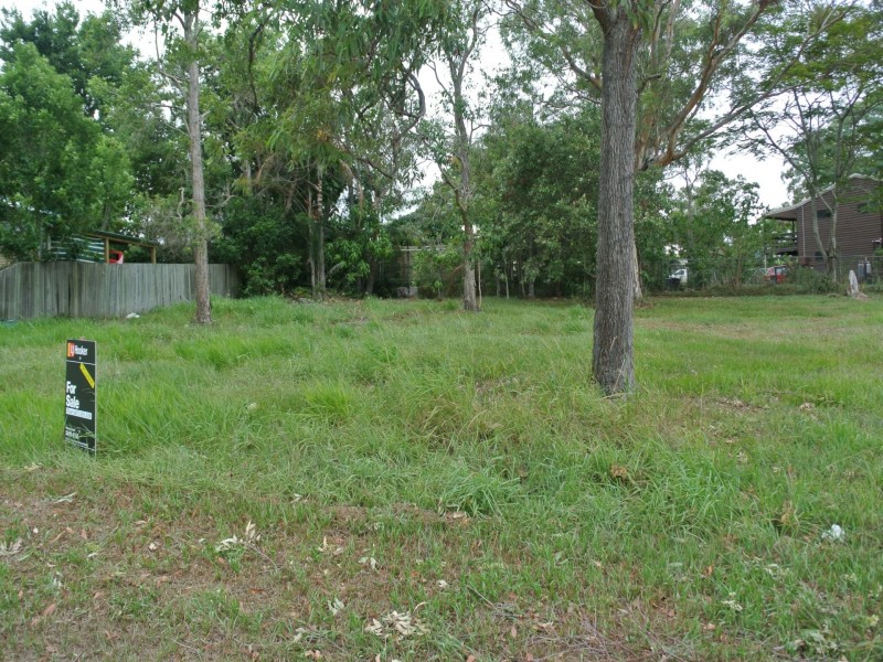 28 Devaney Street, Macleay Island QLD 4184