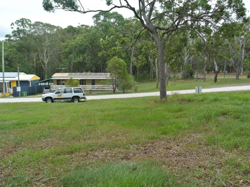 28 Devaney Street, Macleay Island QLD 4184