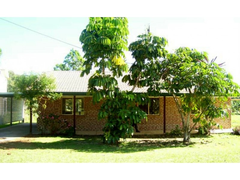 3 Squire Street, Macleay Island QLD 4184
