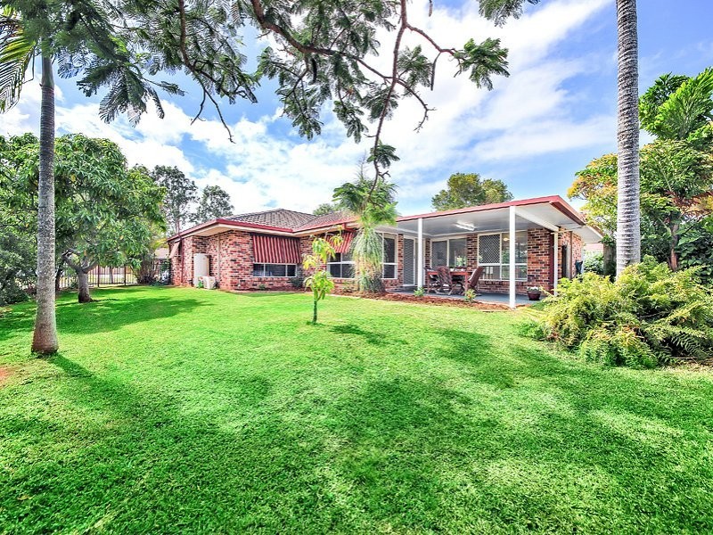 6 PINELANDS CIRCUIT, Redland Bay QLD 4165