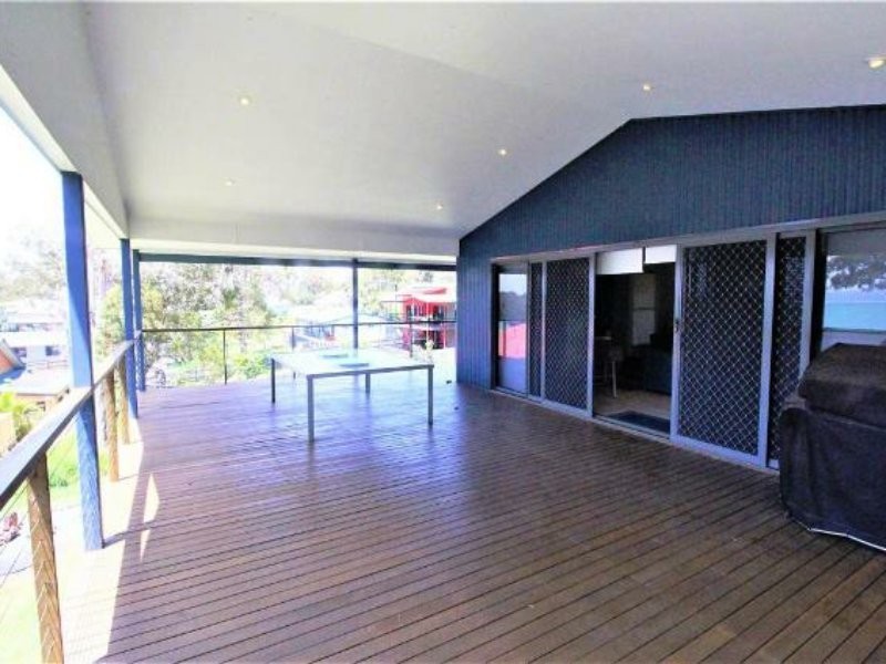 206 Kate Street, Macleay Island QLD 4184