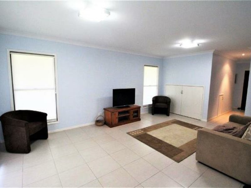 206 Kate Street, Macleay Island QLD 4184