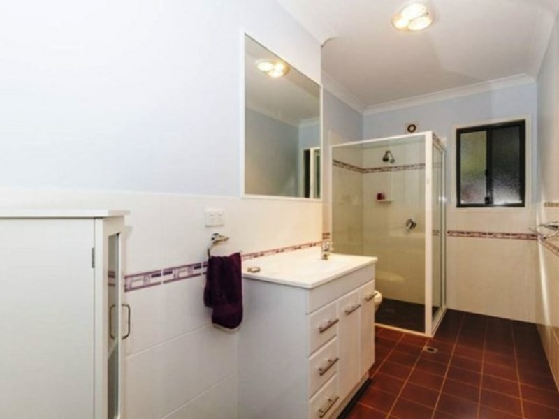 206 Kate Street, Macleay Island QLD 4184