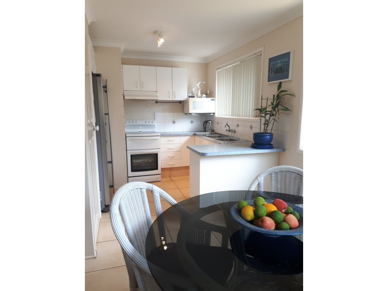 238 Mill Street, Redland Bay QLD 4165