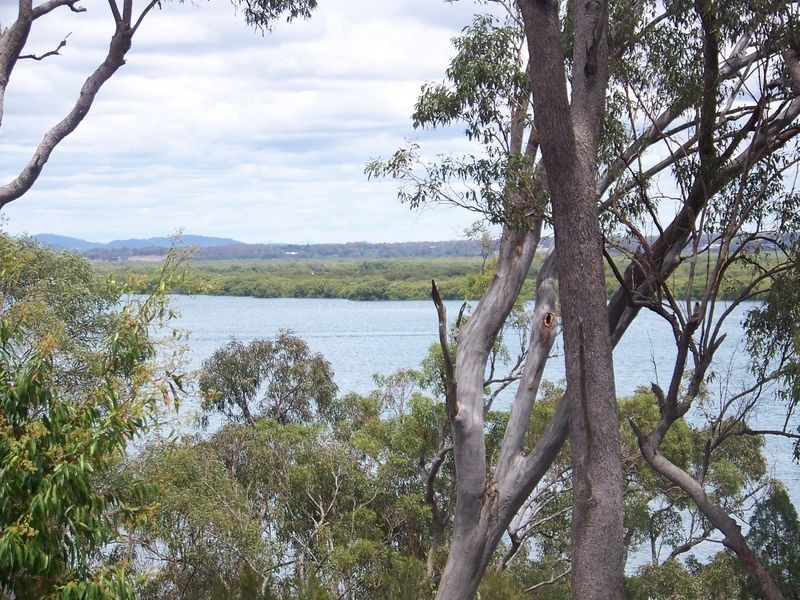 25 cliff Tec, Macleay Island QLD 4184