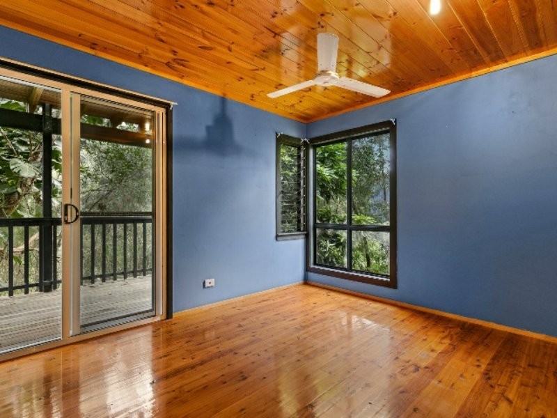 2 Camena Street, Macleay Island QLD 4184