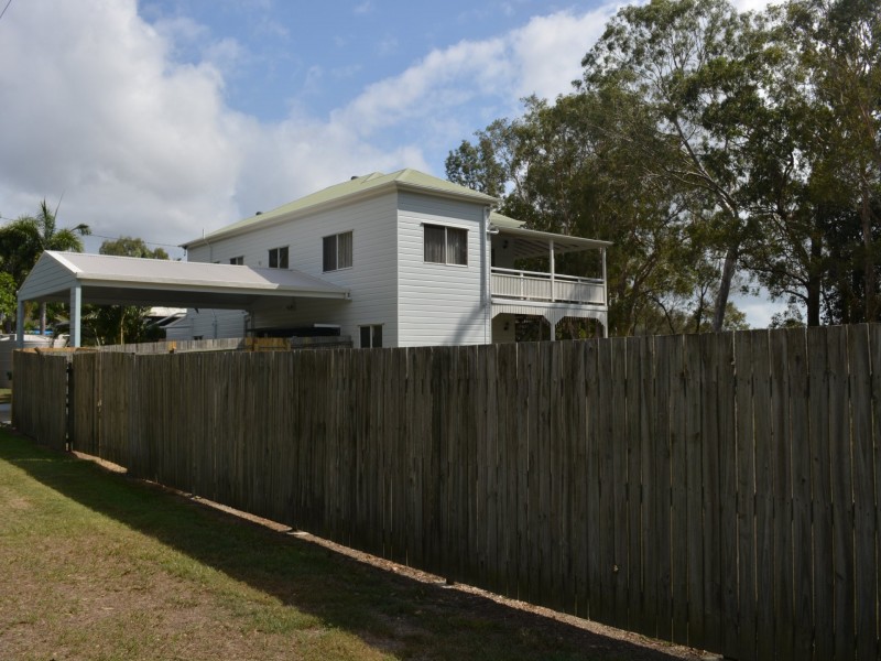 22 Muriel Street, Redland Bay QLD 4165
