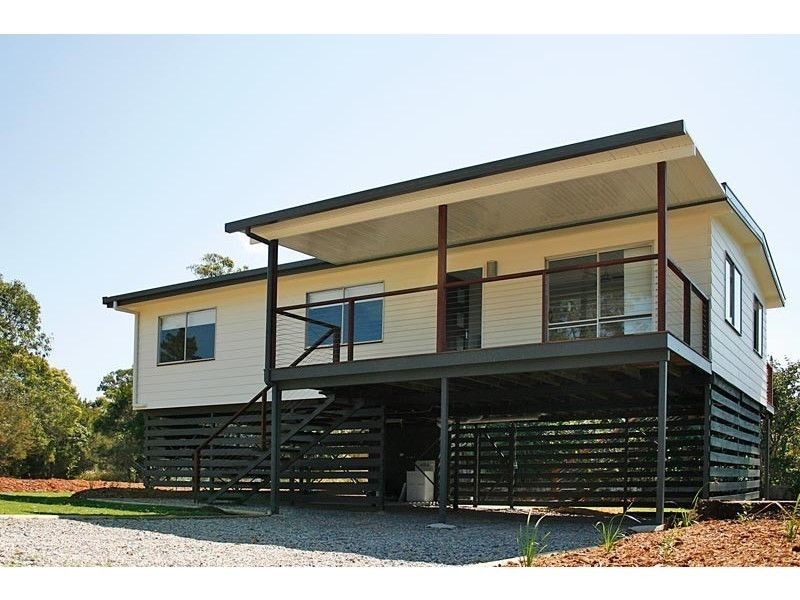 75 Scott, Macleay Island QLD 4184