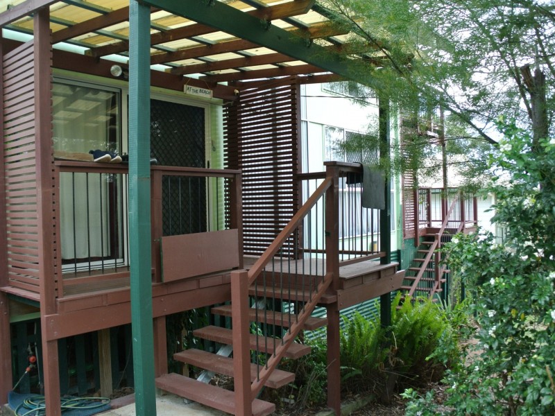 27 Oomool Street, Macleay Island QLD 4184