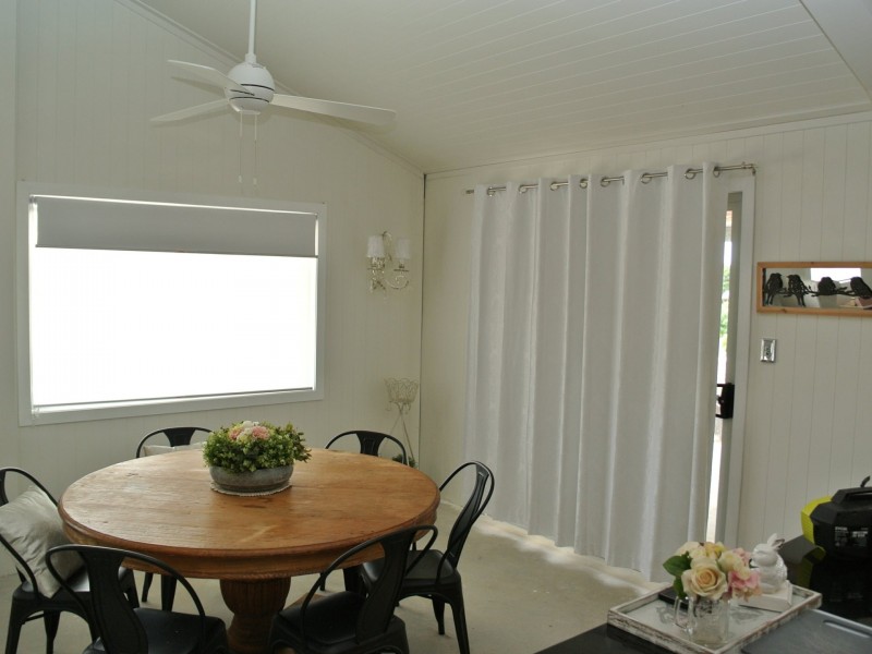 26 Tukkeri Street, Macleay Island QLD 4184