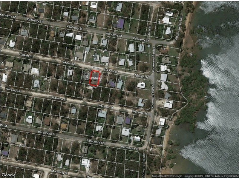 26 Tukkeri Street, Macleay Island QLD 4184