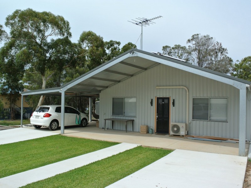 26 Tukkeri Street, Macleay Island QLD 4184