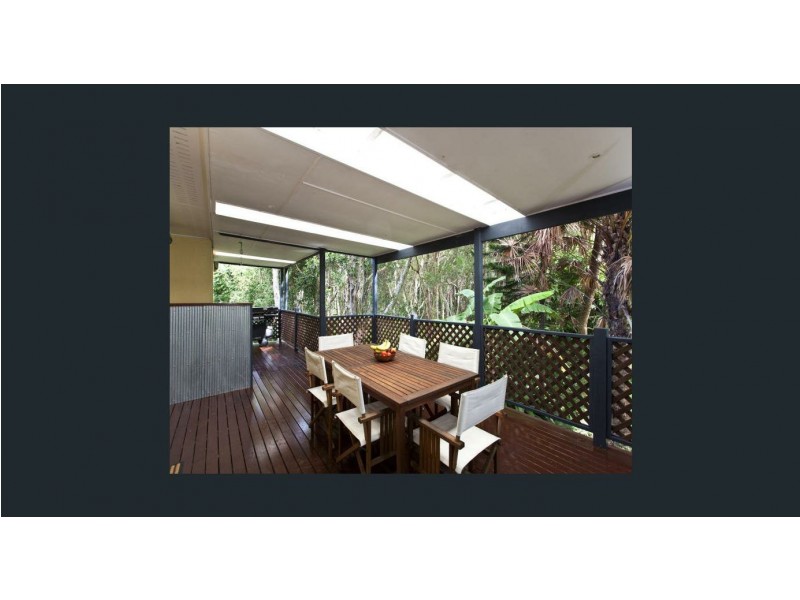 22 Michael Street, Redland Bay QLD 4165