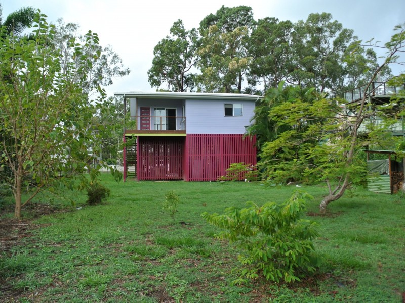 18 Kalara Street, Macleay Island QLD 4184