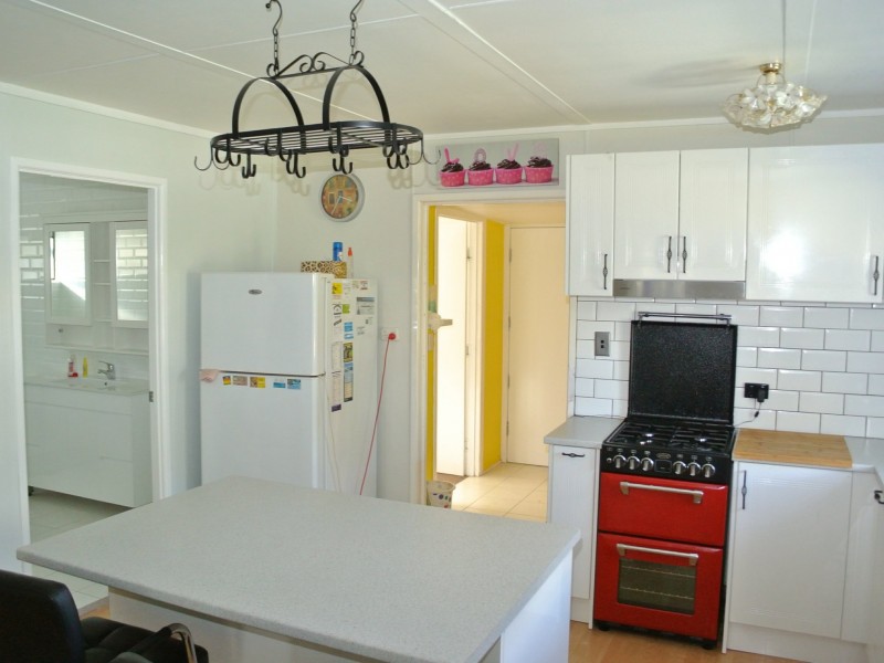 25 Orion Street, Macleay Island QLD 4184