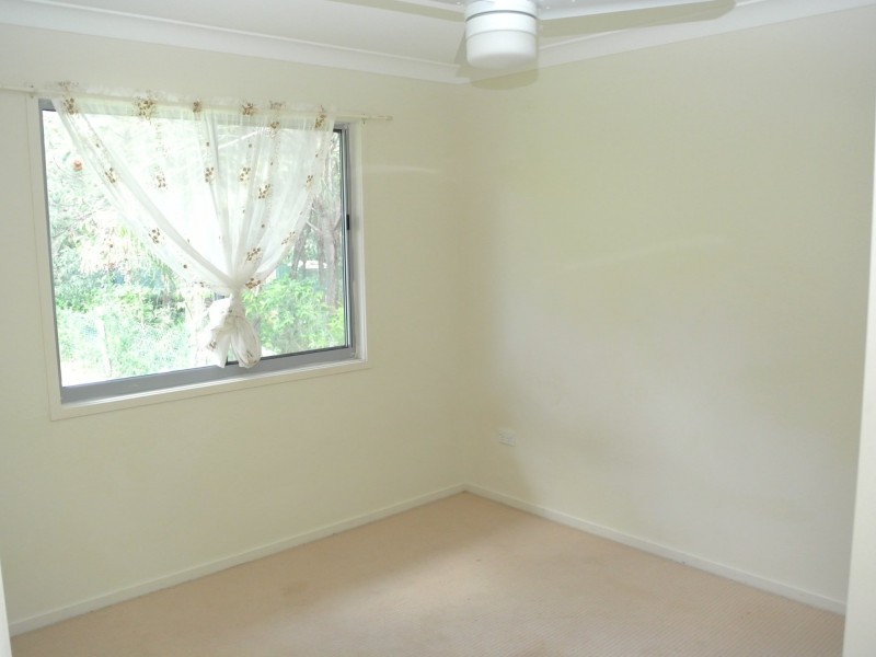 22 Cathy Street, Macleay Island QLD 4184
