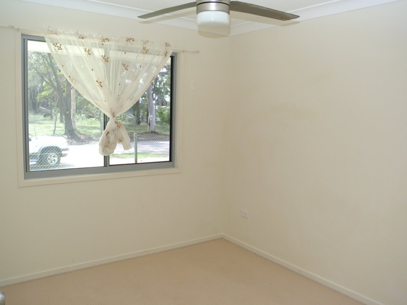 22 Cathy Street, Macleay Island QLD 4184