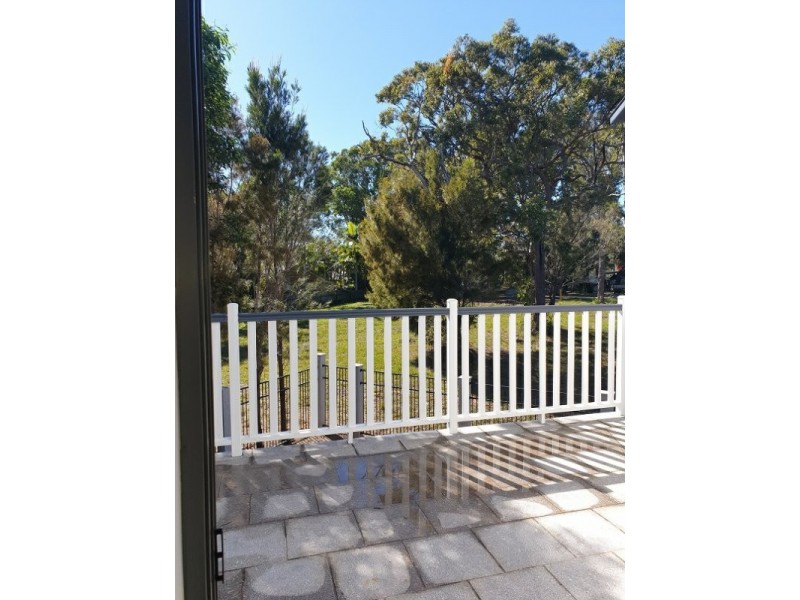 41 TENANNE, Russell Island QLD 4184