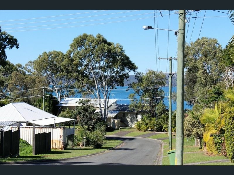 6 Mawarra Street, Macleay Island QLD 4184