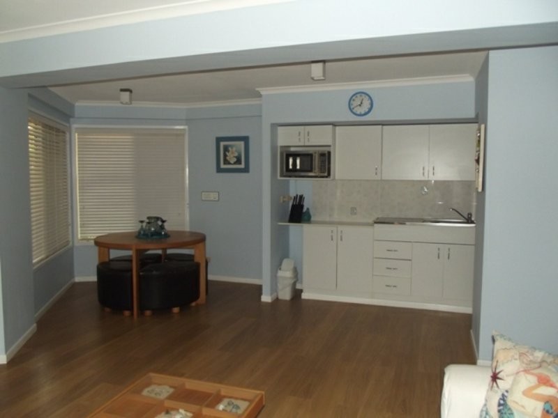 52 Attunga Street, Macleay Island QLD 4184