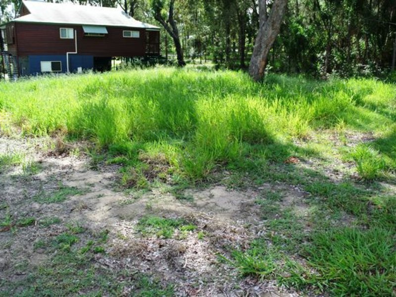 5 Tukkeri Street, Macleay Island QLD 4184