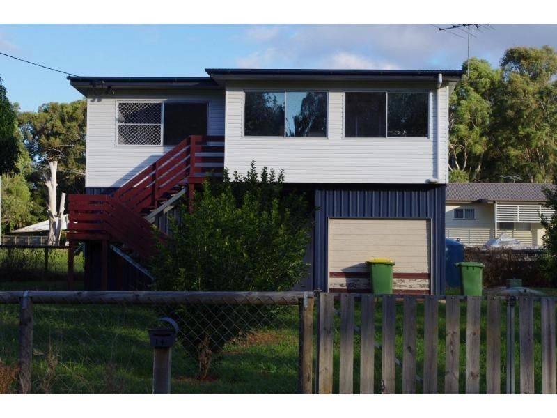 14 Betty Street, Macleay Island QLD 4184