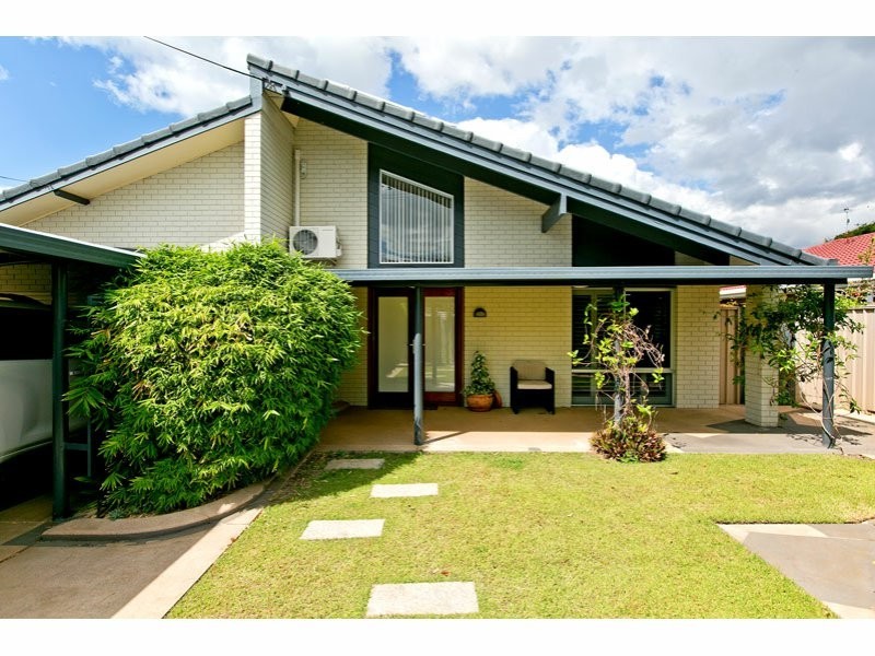 28 Peel Street, Redland Bay QLD 4165