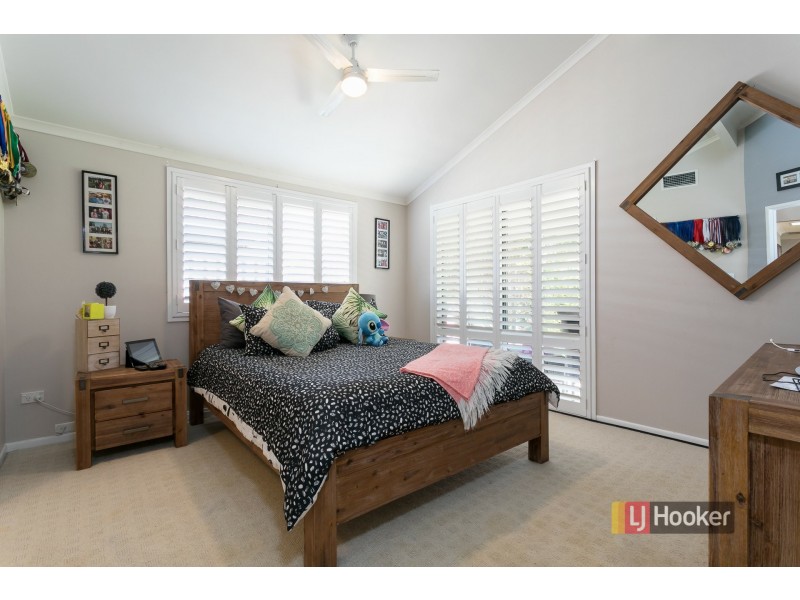 28 Peel Street, Redland Bay QLD 4165