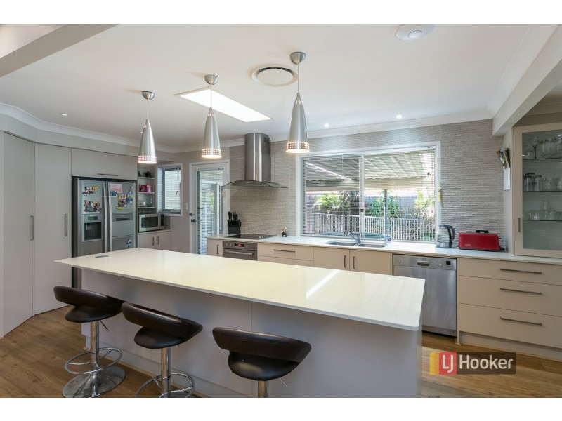 28 Peel Street, Redland Bay QLD 4165