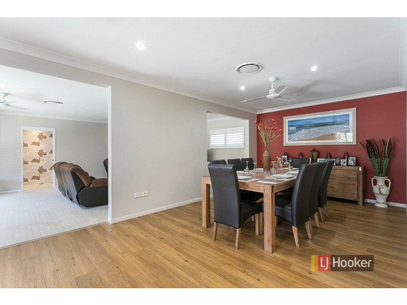 28 Peel Street, Redland Bay QLD 4165