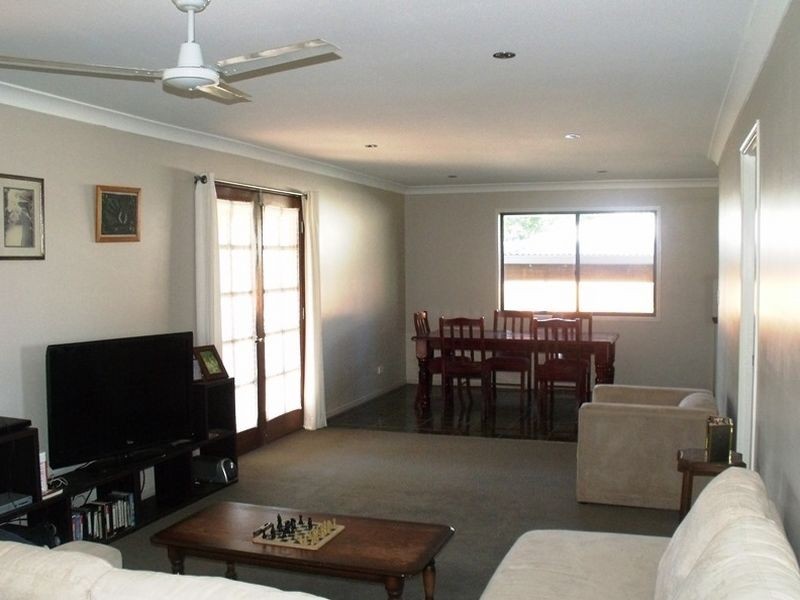 66 Francis Road, Macleay Island QLD 4184