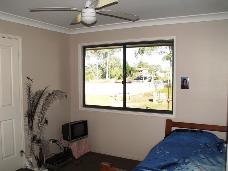 66 Francis Road, Macleay Island QLD 4184