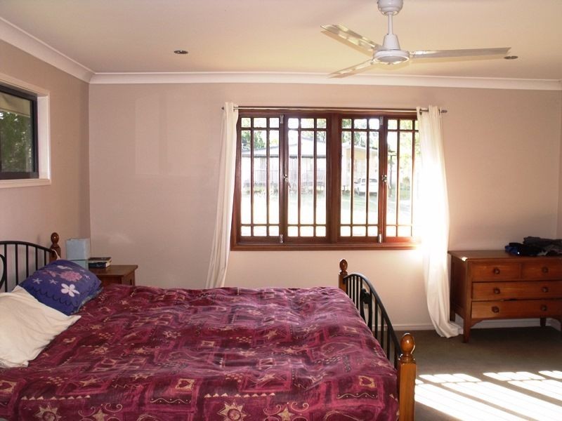 66 Francis Road, Macleay Island QLD 4184