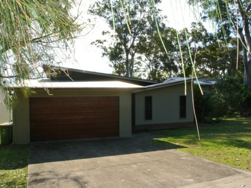 85 Coondooroopa Drive, Macleay Island QLD 4184
